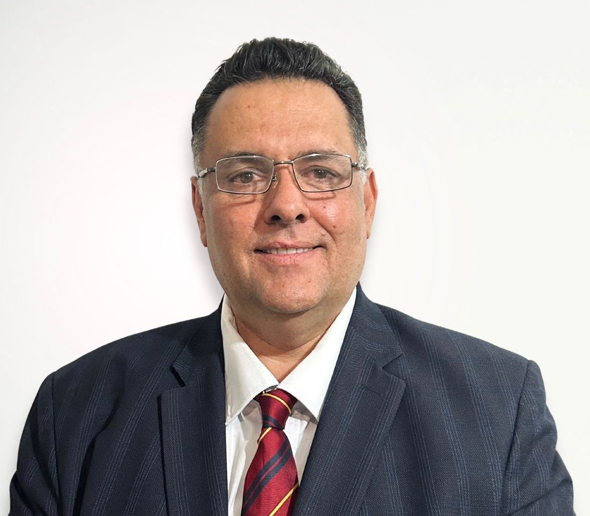 Alfonso Guerrero, Fundador